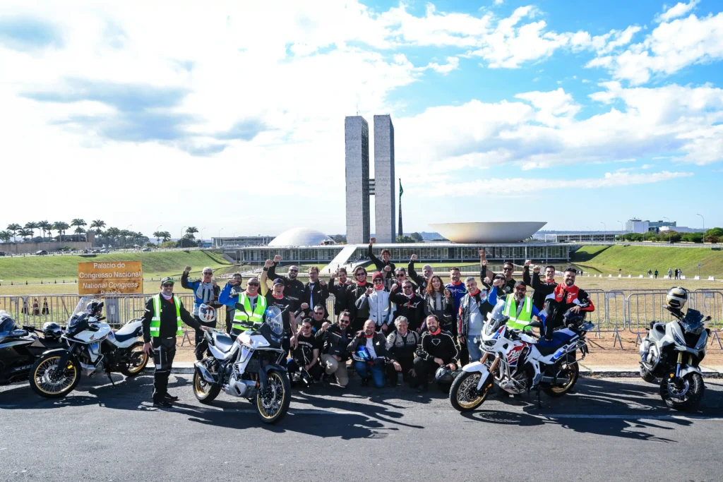 Honda relança o Red Rider como programa de experiências e comunidade — e nós vivemos o passeio em primeira mão.