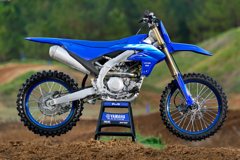 Yamaha YZ250F 2027: a bicampeã do 250SX renasce com motor novo e DNA de superbike.